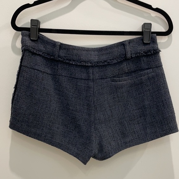 Elizabeth and James Elegant Tailored Navy Blue Shorts - Picture 2 of 8